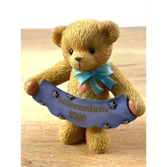 NIB Cherished Teddies Millennium 2000 Figurine 663883A By Enesco Collectible Vin - Picture 4 of 6